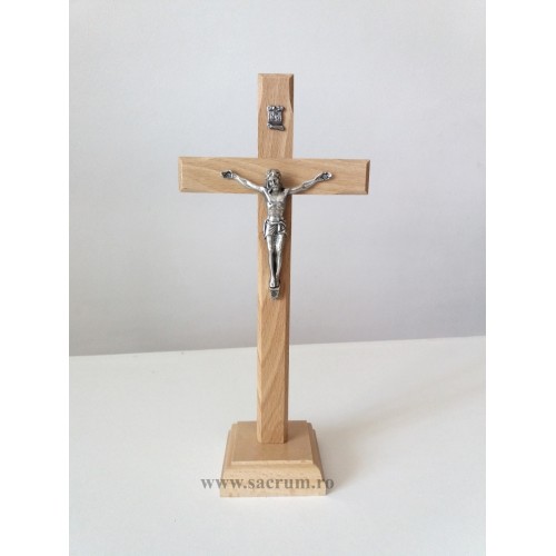 Cruce lemn cu suport
